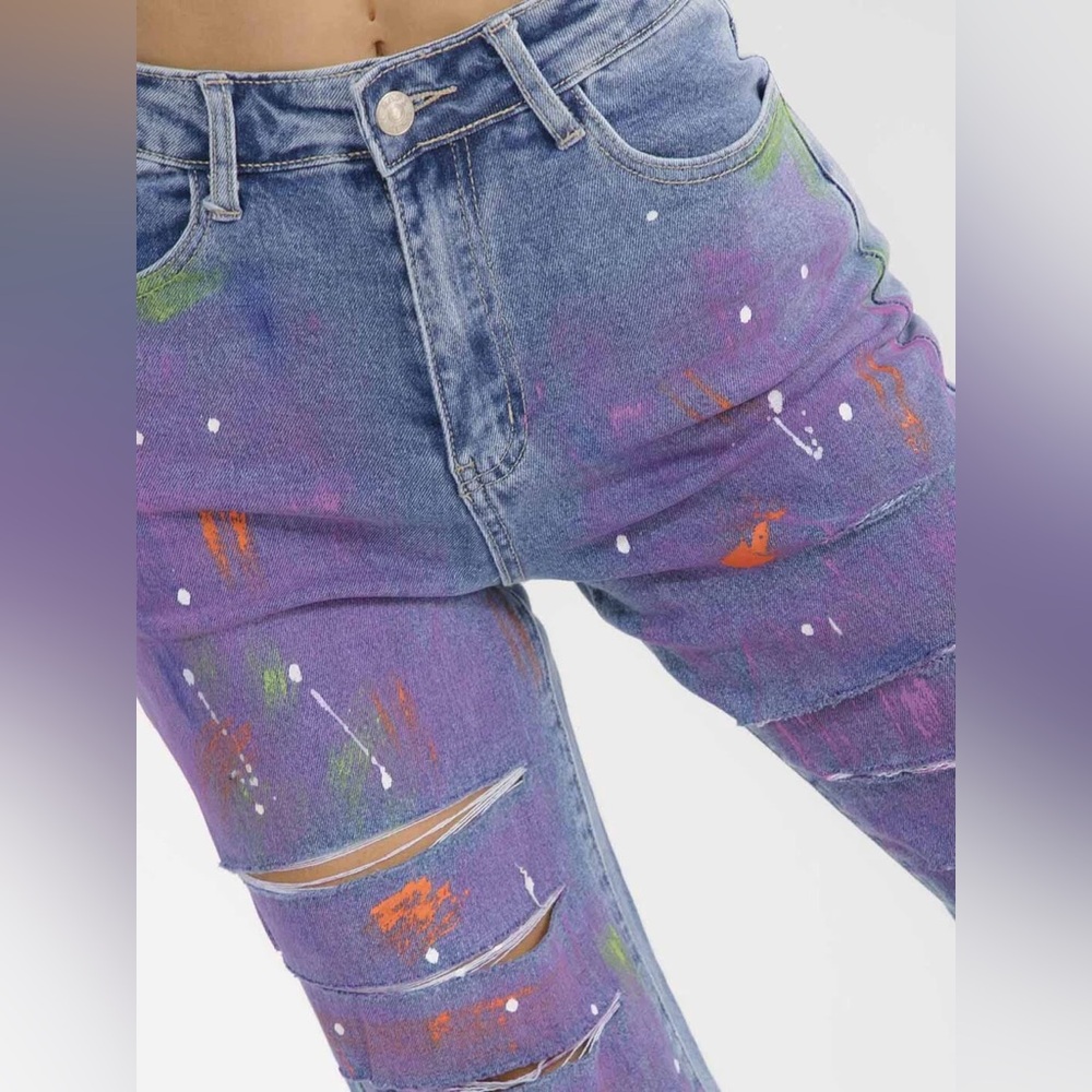 091 • Paint-Splatter High-Waist Ripped Jeans